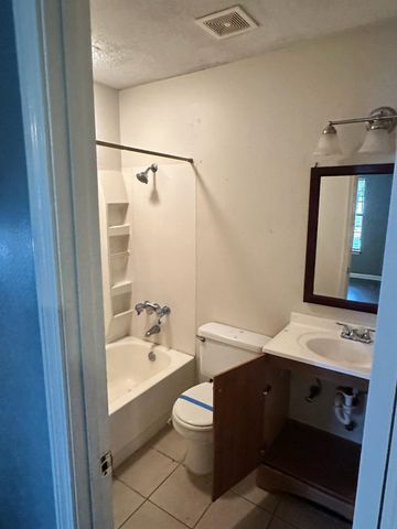 5138 CHANTILLY DR, Memphis, TN 38127