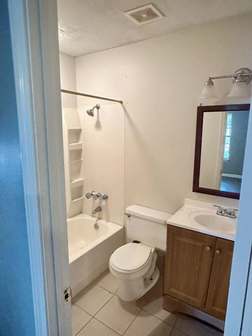 5138 CHANTILLY DR, Memphis, TN 38127