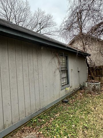 5138 CHANTILLY DR, Memphis, TN 38127