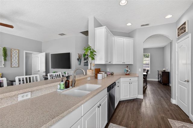 23626 VALDERAMA LANE, Sorrento, FL 32776