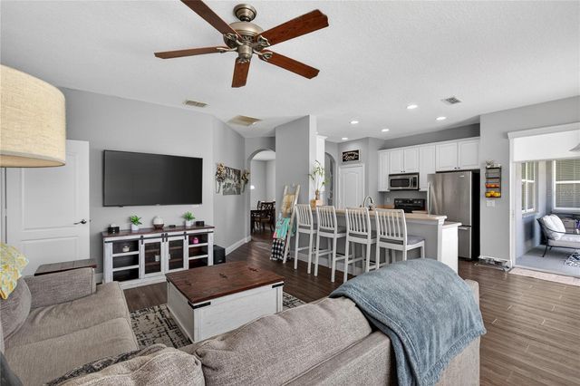 23626 VALDERAMA LANE, Sorrento, FL 32776