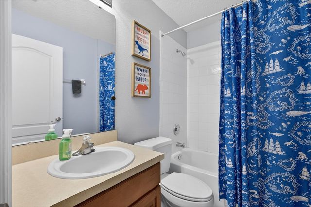 23626 VALDERAMA LANE, Sorrento, FL 32776