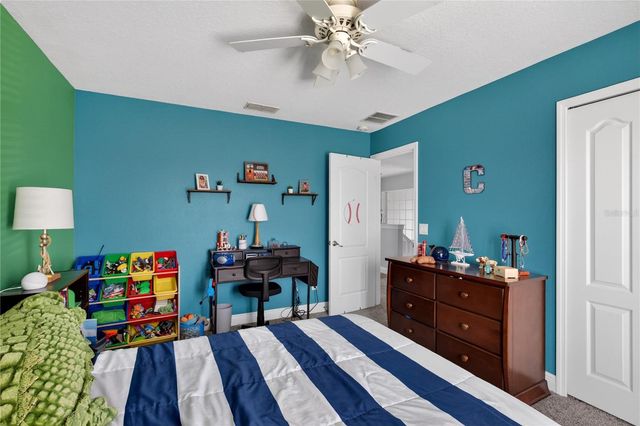 23626 VALDERAMA LANE, Sorrento, FL 32776