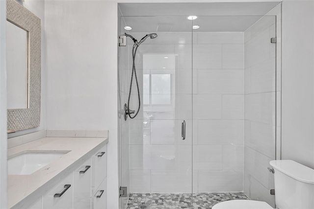 2715 N Ocean Boulevard 18E, Fort Lauderdale, FL 33308