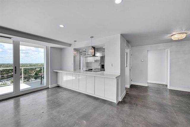 2715 N Ocean Boulevard 18E, Fort Lauderdale, FL 33308