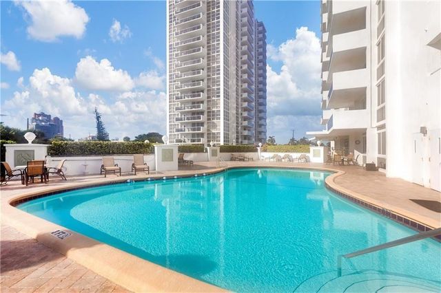 2715 N Ocean Boulevard 18E, Fort Lauderdale, FL 33308