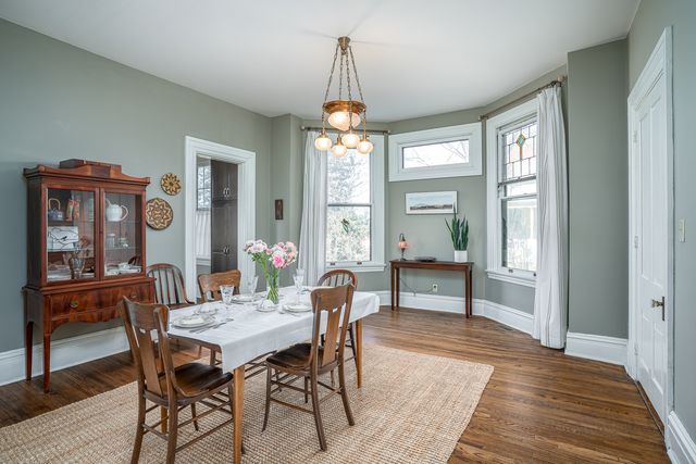 824 20th Street, Rock Island, IL 61201