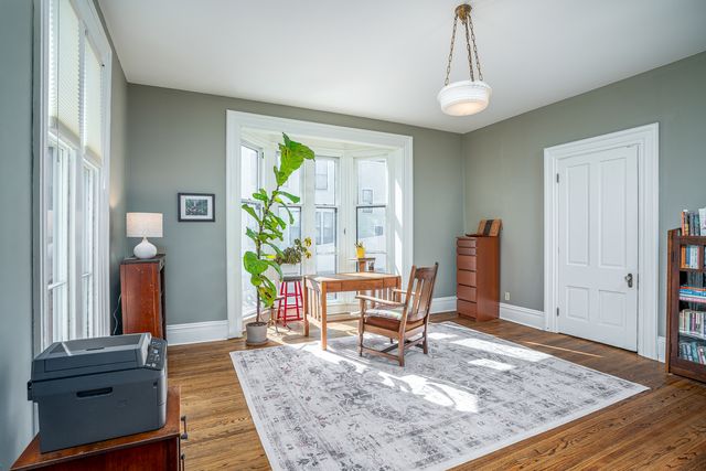 824 20th Street, Rock Island, IL 61201