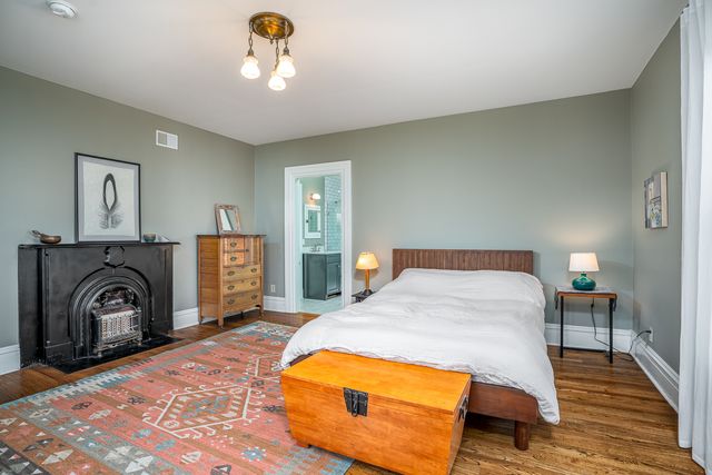 824 20th Street, Rock Island, IL 61201