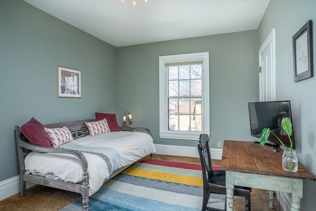 824 20th Street, Rock Island, IL 61201