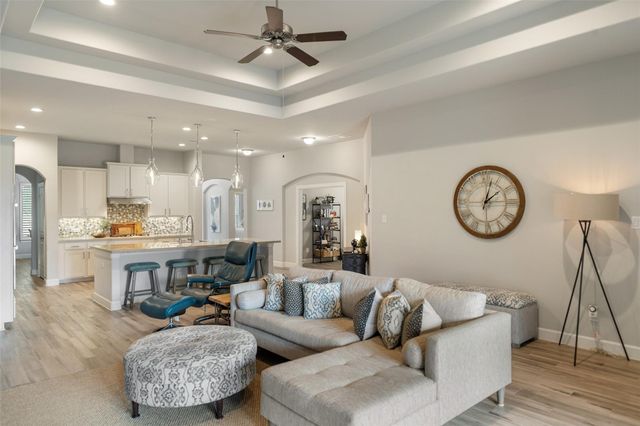 8020 Serenity Drive, Pearland, TX 77584