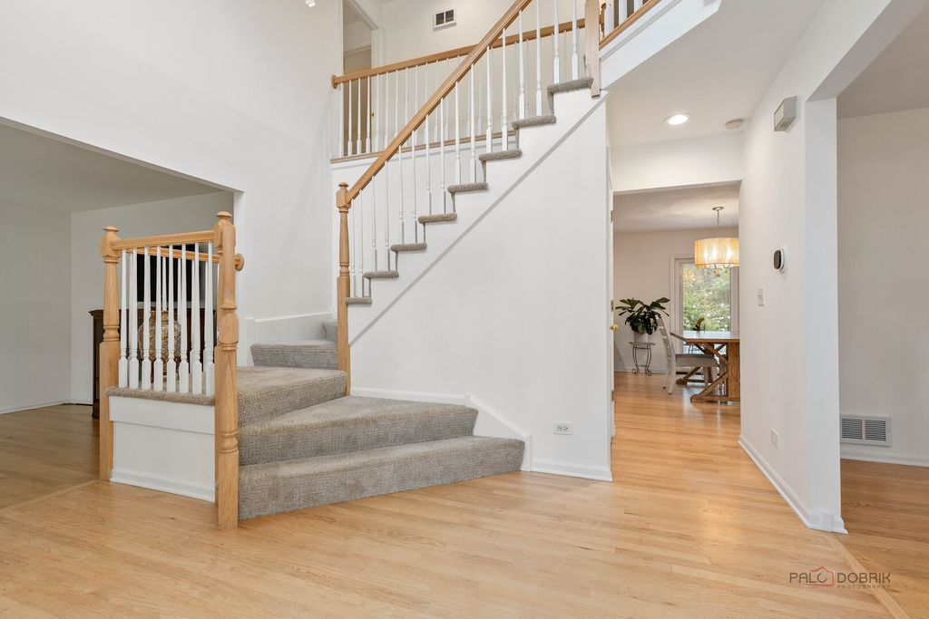 737 Joel Lane, Buffalo Grove, IL 60089 — photo 4