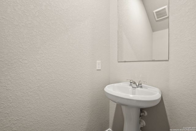 2439 Applewhite Meadow, San Antonio, TX 78224