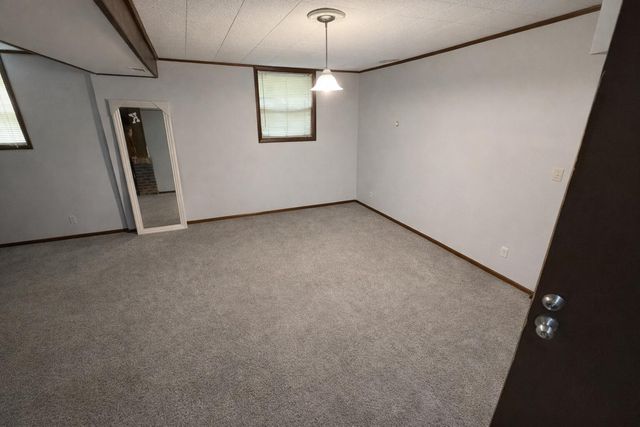 205 Fairview Lane, Schererville, IN 46375