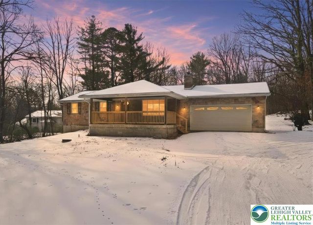 401 Highland Hill Road, Jim Thorpe Boro, PA 18235