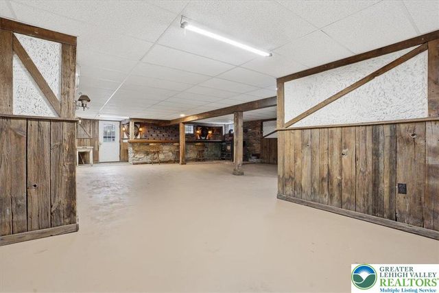 401 Highland Hill Road, Jim Thorpe Boro, PA 18235