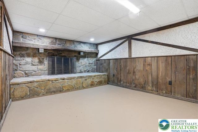 401 Highland Hill Road, Jim Thorpe Boro, PA 18235