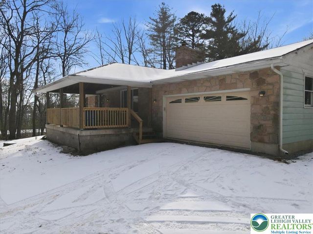 401 Highland Hill Road, Jim Thorpe Boro, PA 18235