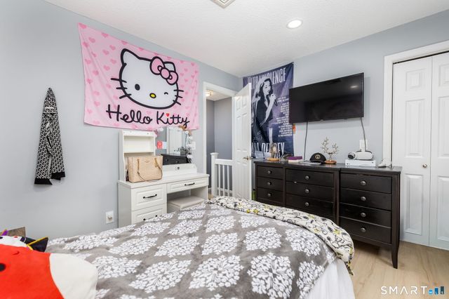 27 Folkstone Road APT C, East Windsor, CT 06016