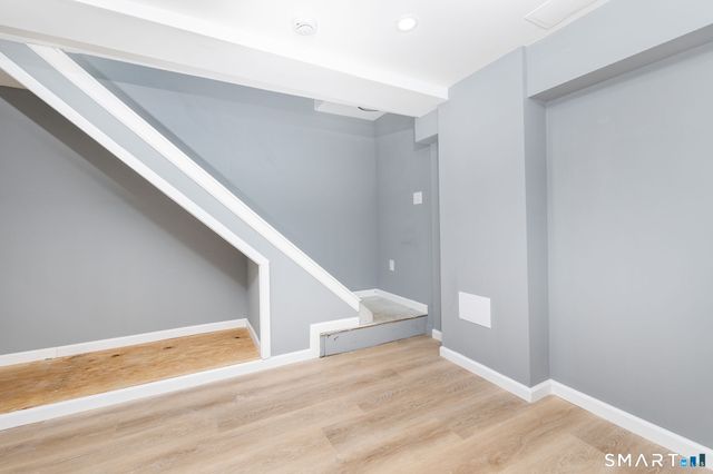 27 Folkstone Road APT C, East Windsor, CT 06016