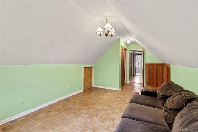 225 W Ridge Street, Owosso, MI 48867