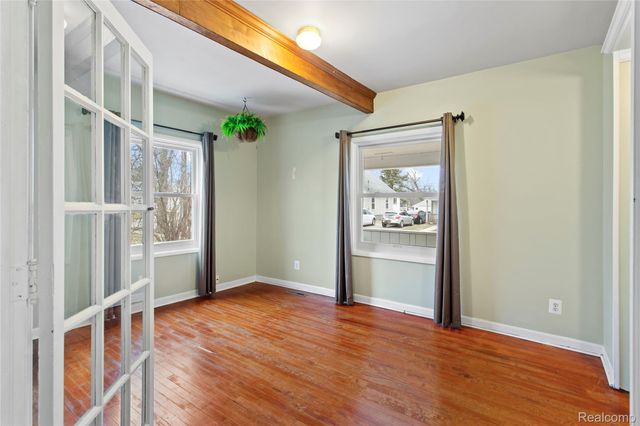 225 W Ridge Street, Owosso, MI 48867