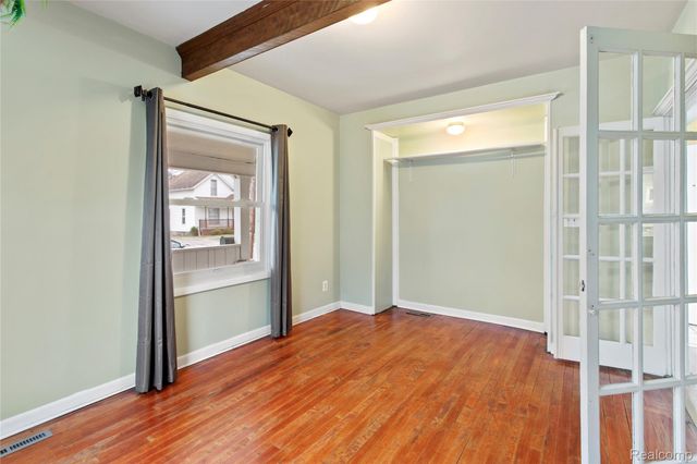 225 W Ridge Street, Owosso, MI 48867