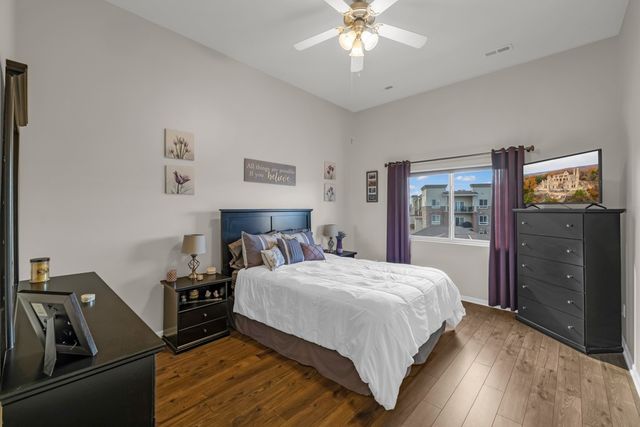 6350 Coachlight Drive 1306, West Des Moines, IA 50266