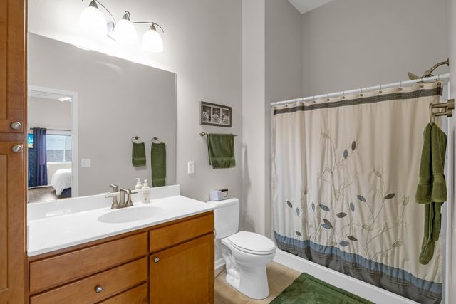 6350 Coachlight Drive 1306, West Des Moines, IA 50266