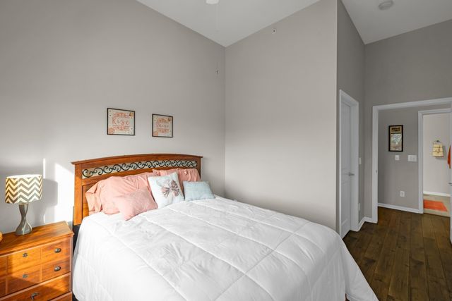 6350 Coachlight Drive 1306, West Des Moines, IA 50266