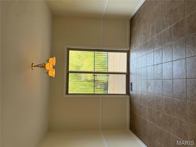 1 Somerfield Drive, Union, MO 63084