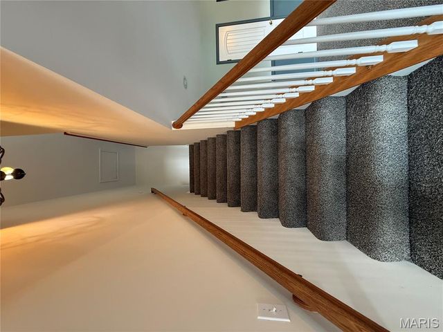 1 Somerfield Drive, Union, MO 63084