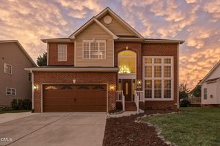 580 Pimlico Circle, Whitsett, NC 27377