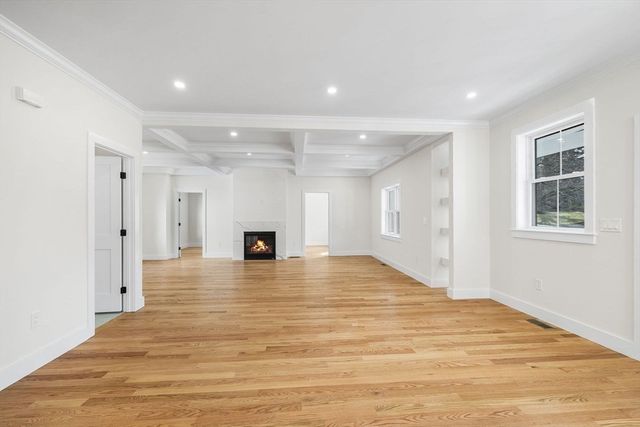 583 Fletcher Street, Northbridge, MA 01588