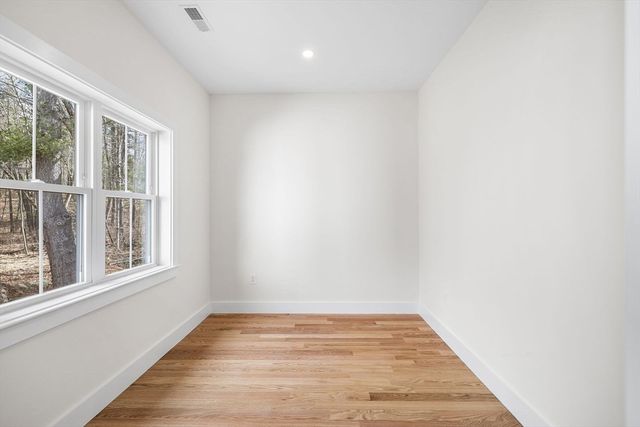 583 Fletcher Street, Northbridge, MA 01588