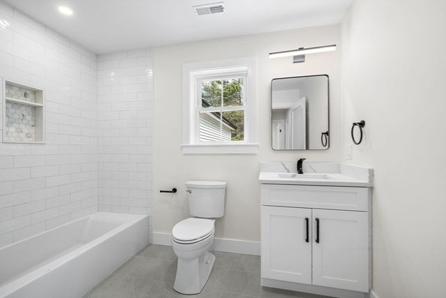 583 Fletcher Street, Northbridge, MA 01588