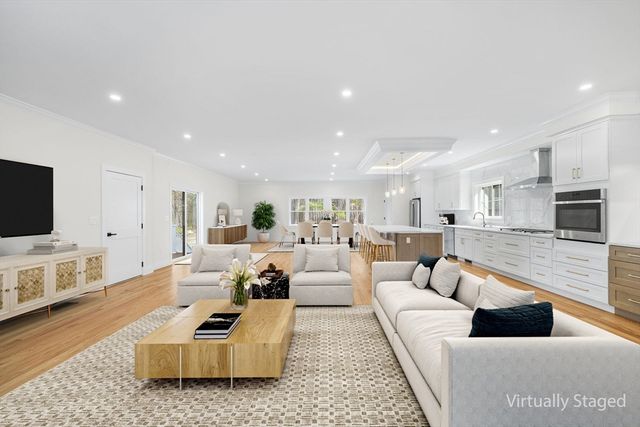 583 Fletcher Street, Northbridge, MA 01588