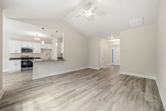 120 Violet Way, Loris, SC 29569