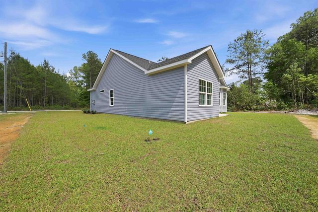 120 Violet Way, Loris, SC 29569