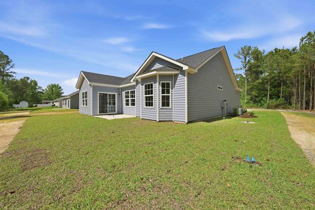 120 Violet Way, Loris, SC 29569