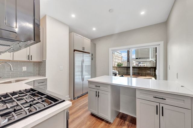 16 O Street 1, Boston, MA 02127