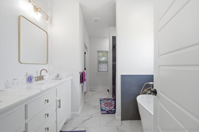 633 E Allen Street, Kellyville, OK 74039