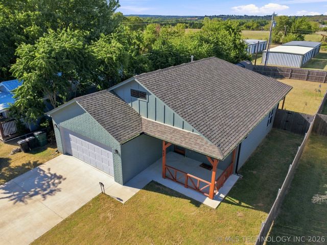 633 E Allen Street, Kellyville, OK 74039
