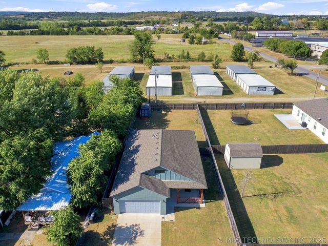 633 E Allen Street, Kellyville, OK 74039