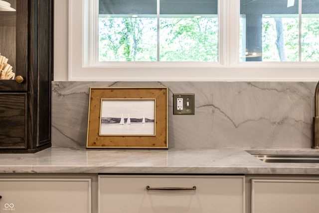 11753 Ansley Court, Zionsville, IN 46077