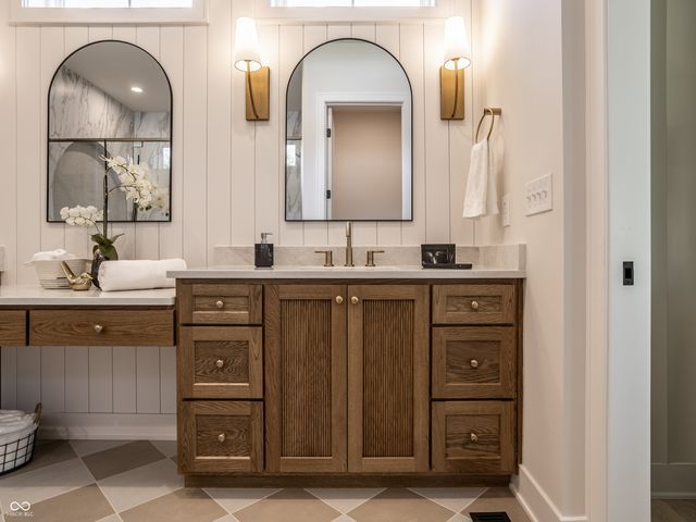 11753 Ansley Court, Zionsville, IN 46077