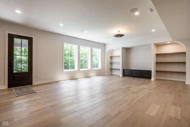 11753 Ansley Court, Zionsville, IN 46077