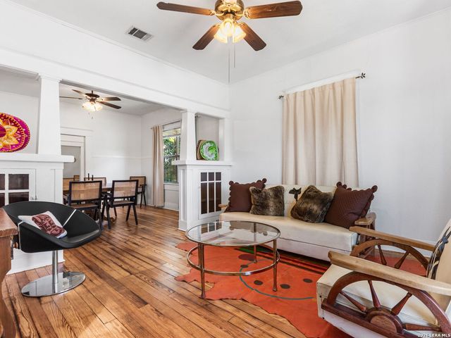 2213 N Flores Street, San Antonio, TX 78212