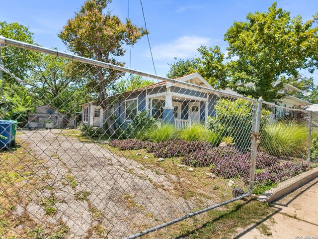 2213 N Flores Street, San Antonio, TX 78212