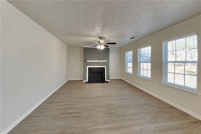 19 Lakemoore Court, Douglasville, GA 30134